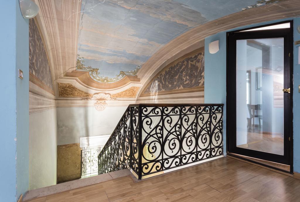 Отель Relais Il Leoncino Брешия Экстерьер фото